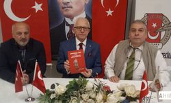 Ahmet Erdoğdu “Adanalılar Bu Kitaba Sahip Çıkmalı”