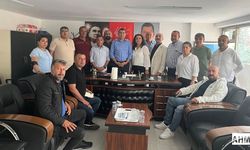 CHP İl Başkanı Anıl Tanburoğlu, Kozan’da Örgüt Toplantısı Gerçekleştirdi