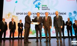 Çukurova Üniversitesi “Spor Dostu Kampüs” Ödülü Aldı