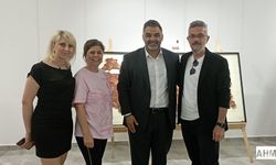 “Ateşin Gölgesinde” Seramikle Buluşma: İlker Yılmaz’dan Kişisel Sergi