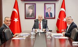 Vali Köşger “Adana’nın Zengin Mutfak Kültürü Turizm ve Ekonomi İçin Büyük Bir Fırsat”