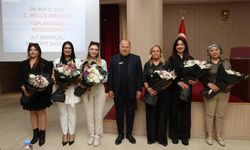 Yüreğir Belediye Meclisi'nden Anneler Günü’ne Özel Jest