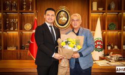 MHP Adana İl Teşkilatından Adana Barosu’na Ziyaret