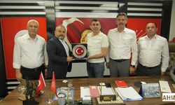 HAK İŞ ve CHP Asgari Ücrete Zam İstiyor!