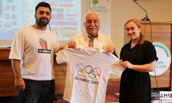 Gazeteci-Yazar Şanıvar Ç.Ü İletişim Üniversitesi Öğrencileriyle Deneyimlerini Paylaştı