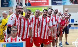 Adanalı Veteran Hentbolcular Şampiyonluğa Abone Oldu