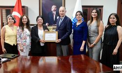 Seyhan Belediyesi, Beslenme Dostu İşyeri Sertifikası Aldı