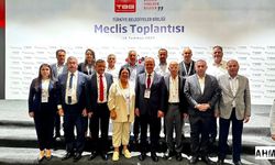 Anıl Tanburoğlu’ndan Vahap Seçer’e Tebrik Mesajı: “Halkçı Belediyecilik Kazanacak”