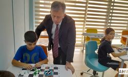 İl Müdürü Loğoğlu’ndan GSB Gençlik Yaz Kulübü’ne Ziyaret
