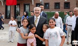 Vali Köşger, Yüreğir Atakent Gençlik Merkezinde