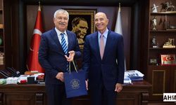 ABD Büyükelçisi Tom Barrack’tan Adana Büyükşehir Belediyesi’ne Ziyaret
