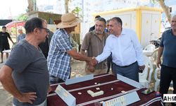Güngör Geçer, Ceyhan ve Yumurtalık’ta Halkla Buluştu