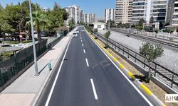 Büyükşehir Belediyesi, Alparslan Türkeş Bulvarı’nda Asfalt Yenileme Çalışmalarını Sürdürüyor