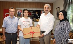 Pozantı’nın Gururu Şeyma Ece Alptekin: LGS Türkiye Birincisi Oldu