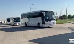 Adana’da 214 Suriyeli Gönüllü Olarak Ülkelerine Döndü
