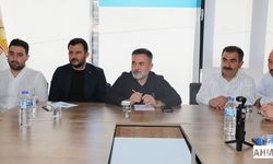 AK Parti İl Başkanı Tamer Dağlı Saimbeyli’de Vatandaşlarla Buluştu