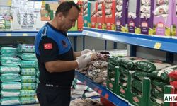 Yumurtalık Belediyesi’nden Zincir Marketlerde Fahiş Fiyat ve Etiket Denetimi