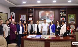 AK Parti Kadın Kolları’ndan Feke Belediye Başkanı Cömert Özen’e Ziyaret