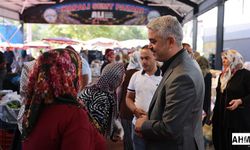 Pozantı Belediye Başkanı Ali Avan, Kapalı Semt Pazarı’nda Vatandaşlarla Buluştu