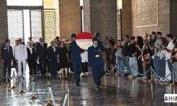 Çukurova Üniversitesi Tıp Fakültesi Mezunları Anıtkabir’de
