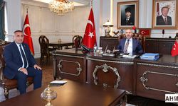 Büyükşehir Belediye Başkan Vekili Güngör Geçer’den Vali Köşger’e Ziyaret