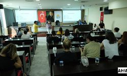 Adana Büyükşehir’den Velilere Eğitim…