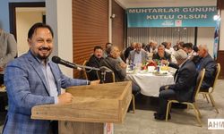 Uludağ, Muhtarlarla Bir Araya Geldi: “Sarıçam’ın Yükselişi Ortak Emeğimizdir”