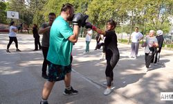 Çukurovalı Kadınlar Güne Sporla Başlıyor