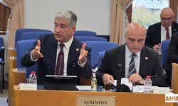 Sadullah Kısacık "Vatandaşın Yükü Artıyor, Refahı Değil"