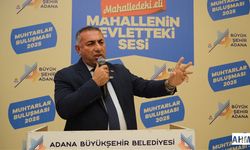 Adana Büyükşehir Belediyesi Muhtarlarla Bir Araya Geldi