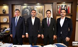 CHP Heyetinden Çukurova Belediyesi’ne Ziyaret