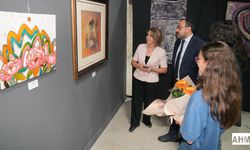 Seyhan Belediyesi’nden Uluslararası Ekim Geçidi Karma Sergisi