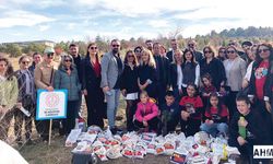 Muallimler ATA’mıza Koştu!