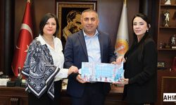 Adana Büyükşehir’de Gönüllü Anneler Topluluğu’ndan Ziyaret