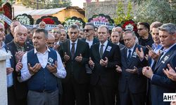 Başkan Seçer Kardeşini Son Yolculuğuna Uğurladı