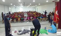 Cumhuriyet İlkokulu’nda “Balık Adam ile Söyleşiler” Etkinliği