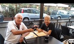 Milli ve Rekortmen Yüzücü Kurtiç, Halen Yarışmalara Katılıyor