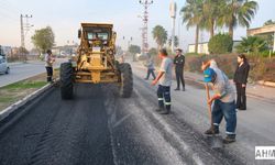 Ceyhan Belediyesi’nden Yol Onarım Seferberliği