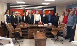 CHP Karataş İlçe Örgütünden CHP İl Başkanlığı’na Hayırlı Olsun Ziyareti