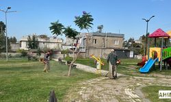 Karataş Belediyesi’nden Zeydan Karalar Çocuk Parkı’nda Yenileme ve Bakım Çalışması