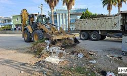 Karataş Belediyesi’nden Temizlik Seferberliği