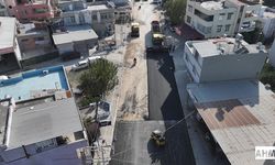 Büyükşehir Belediyesi Mehmet Akif Ersoy Caddesi’nde Yol Yenileme Çalışması Başlattı