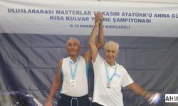 Master Yüzücüler Atatürk İçin Kırklareli'nde Kulaç Attılar