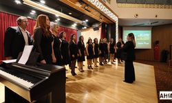 Yüreğir'de Öğretmenlere Anlamlı Gece