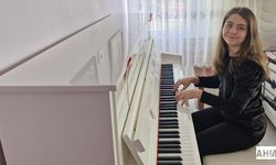 10 Kasım’da “Premier”ini ÇSG Çukurova Okulu’nda Piyanoyla Seslendirecek