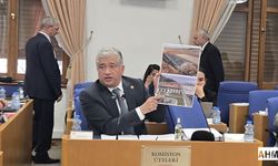 Kısacık’tan Bakan Uraloğlu’na: "Kozan Feke Saimbeyli ve Tufanbeyli Yolu Duble Yol Olmalı"