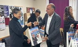 Başkan Erdinç Altıok, Öğretmenleri Kutladı, Hediye Sundu