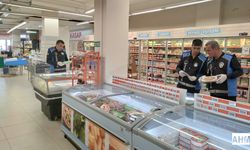 Yumurtalık Belediyesi’nden Zincir Marketlerde Fahiş Fiyat ve SKT Denetimi