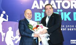 Yüreğir Belediyesinden Amatör Kulüplere "1 Milyon TL" Destek