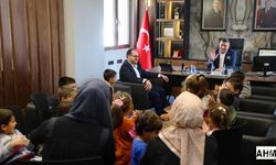 Bekir Şimşek’ten Minik Öğrencilere Teşekkür “Neşeleri Kurumumuza Renk Kattı”